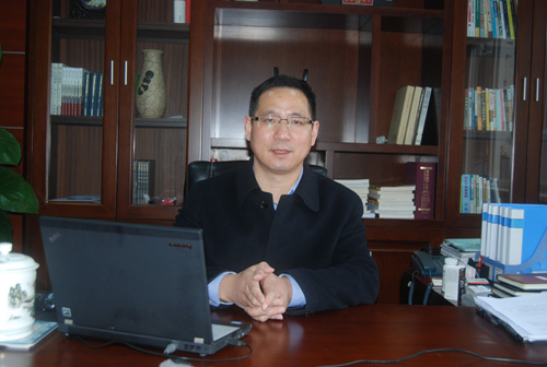 HR專(zhuān)家向聯(lián)合解讀《中國(guó)人力資源服務(wù)業(yè)白皮書(shū)》